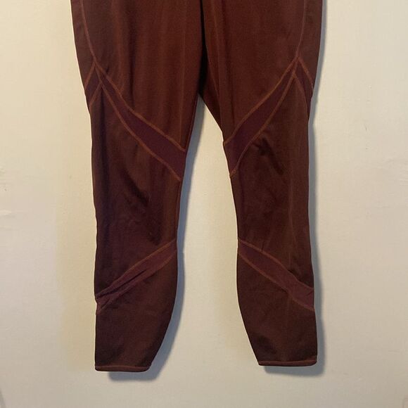 Athleta Red Orange & Maroon Tenacity 7/8 Tights Size Medium - Picture 3 of 9